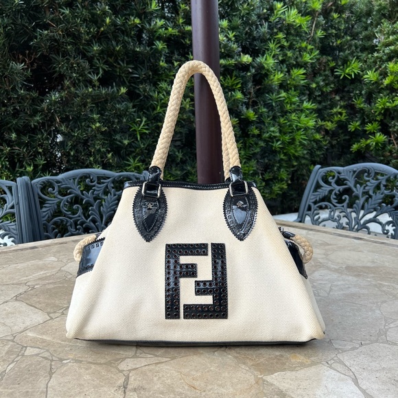 Fendi Handbags - Fendi Shoulder Bag